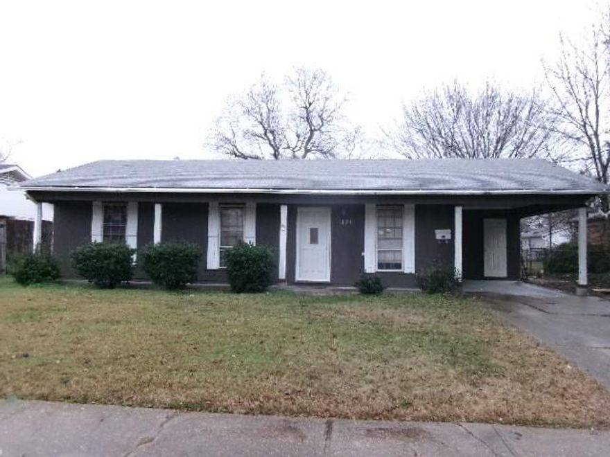 Good looking brick home ready for new owners.  Interior needs a little bit of work.  House is priced to move quickly.  This property may qualify for Seller Financing (Vendee).  See agent remarks.