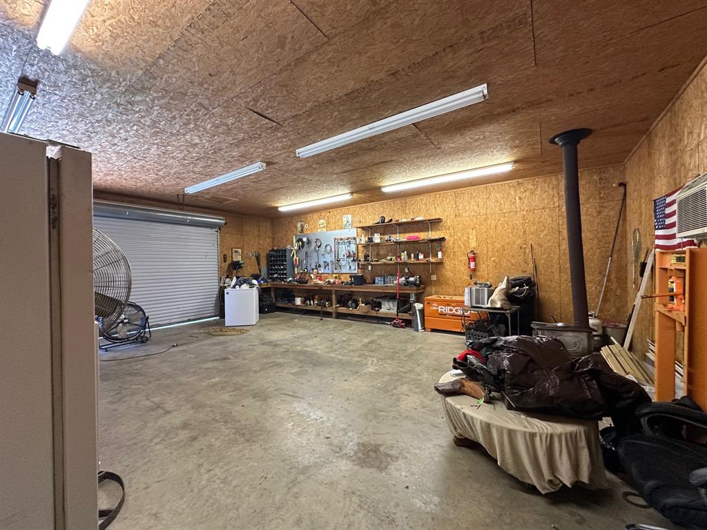 Caddo Lakes Estate - Residential