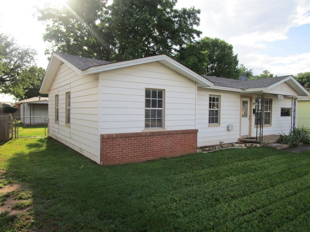 1112 Bishop Road