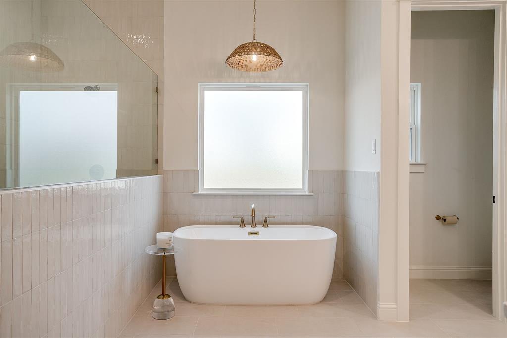 Bella Flora - Residential