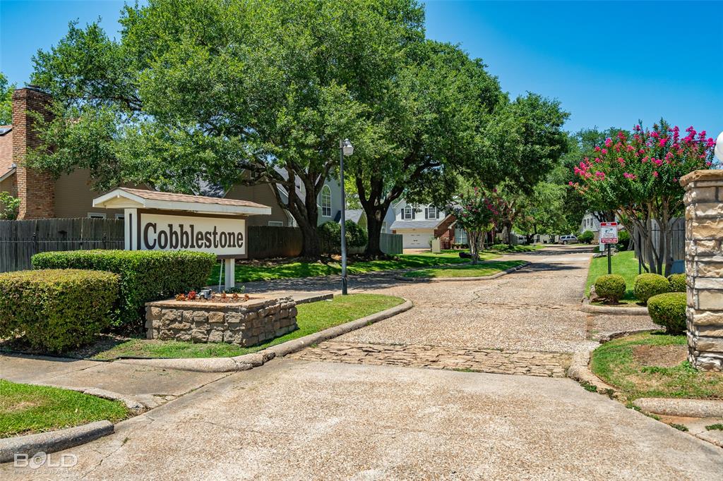 Town South Estates - Residential Lease