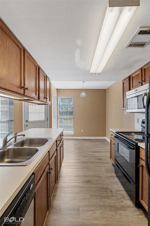 Town South Estates - Residential Lease