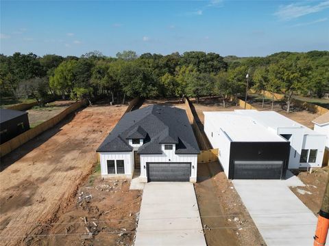 Photo of 1127 Riverwood Road, Dallas, TX 75217 (MLS # 21125172)