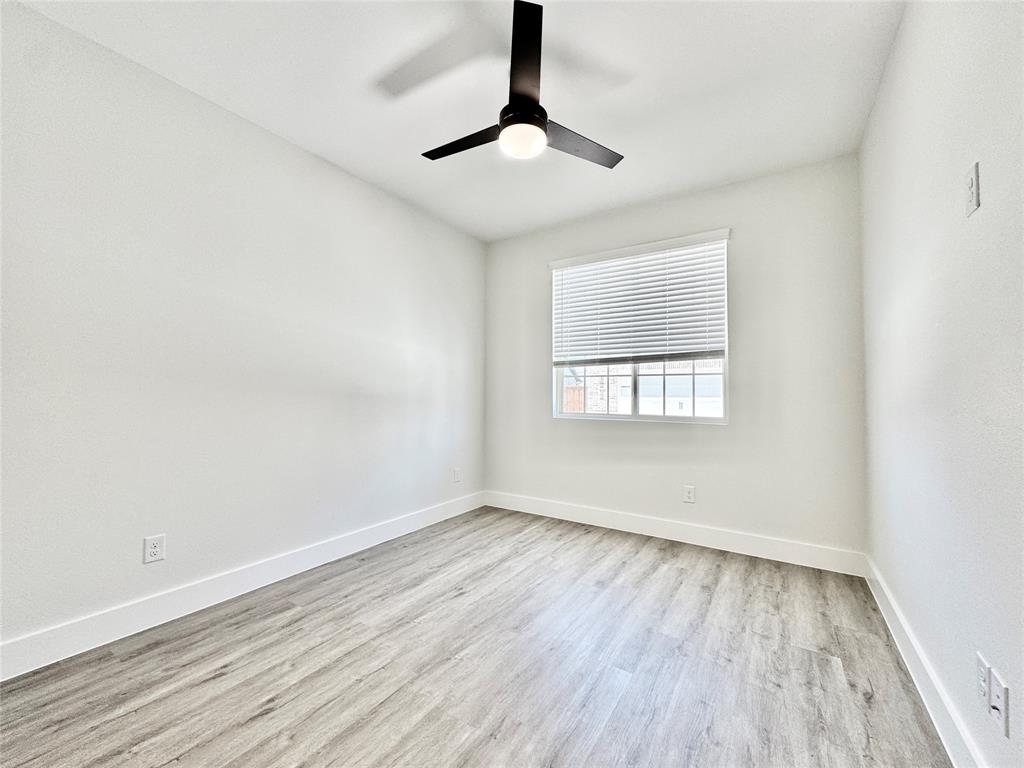 BB LIVING AT THE TRIBUTE - Residential Lease