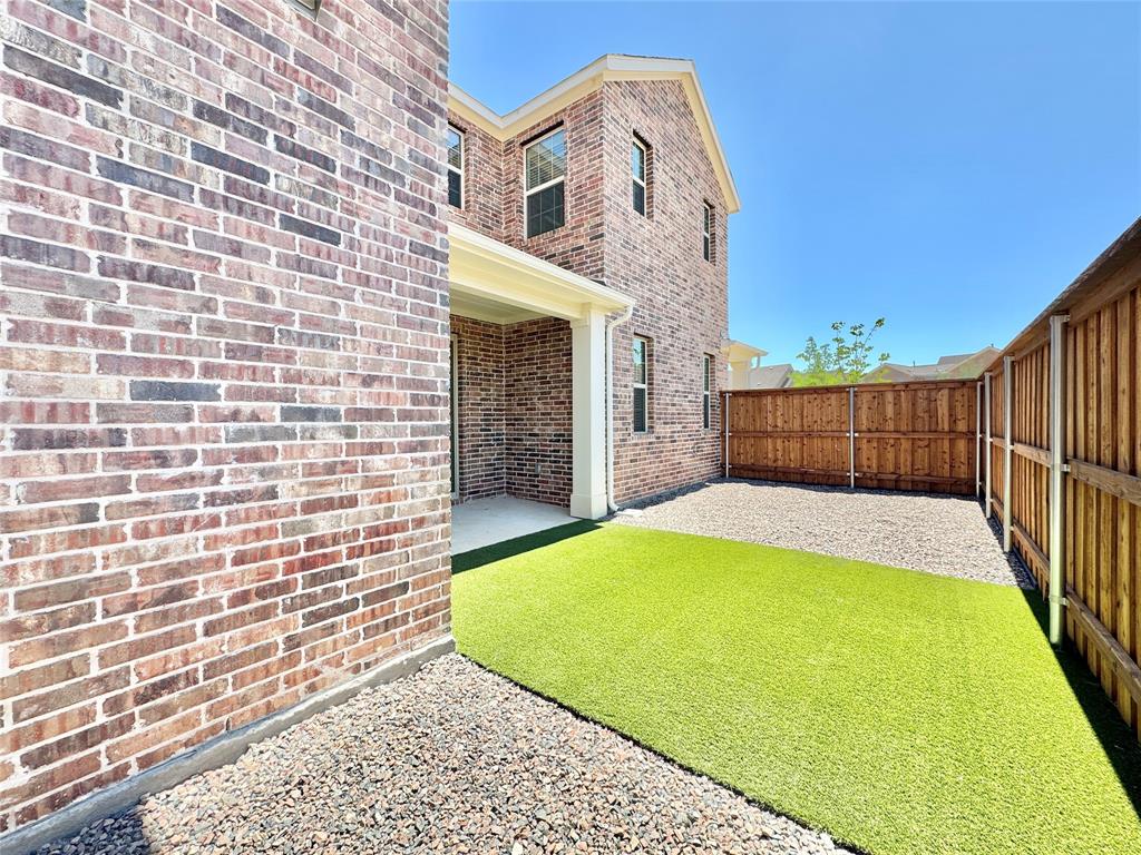 BB LIVING AT THE TRIBUTE - Residential Lease