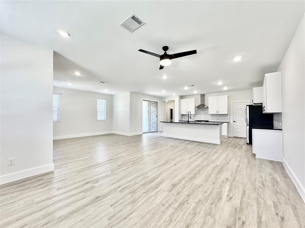 BB LIVING AT THE TRIBUTE - Residential Lease