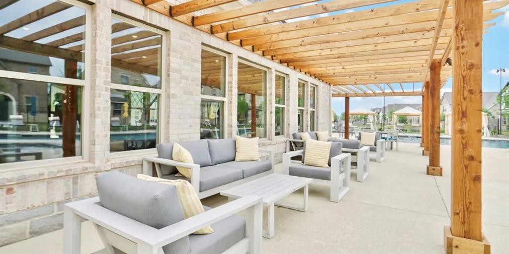 BB LIVING AT THE TRIBUTE - Residential Lease