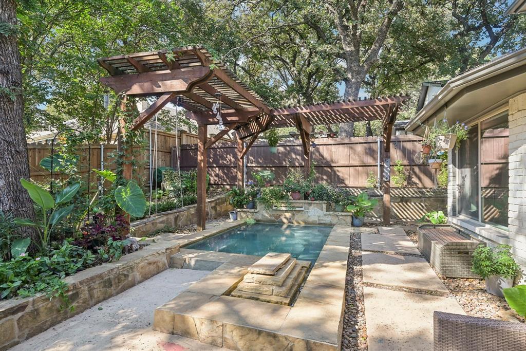 Trophy Club # 9 - Residential