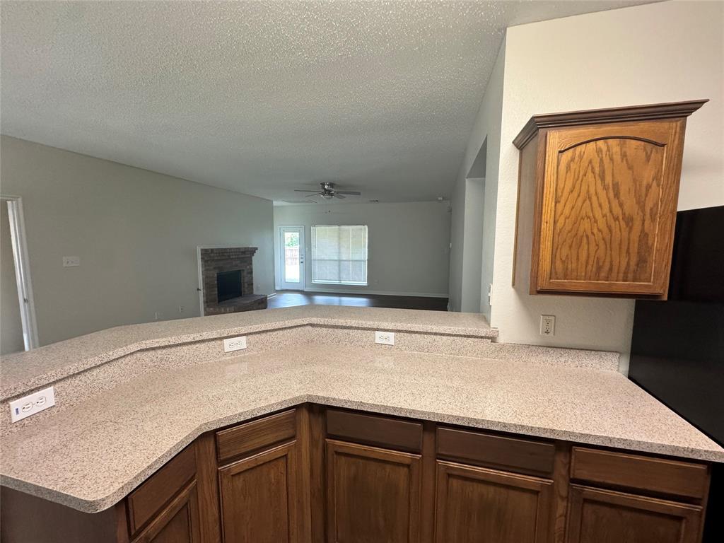 195 Rolling Court