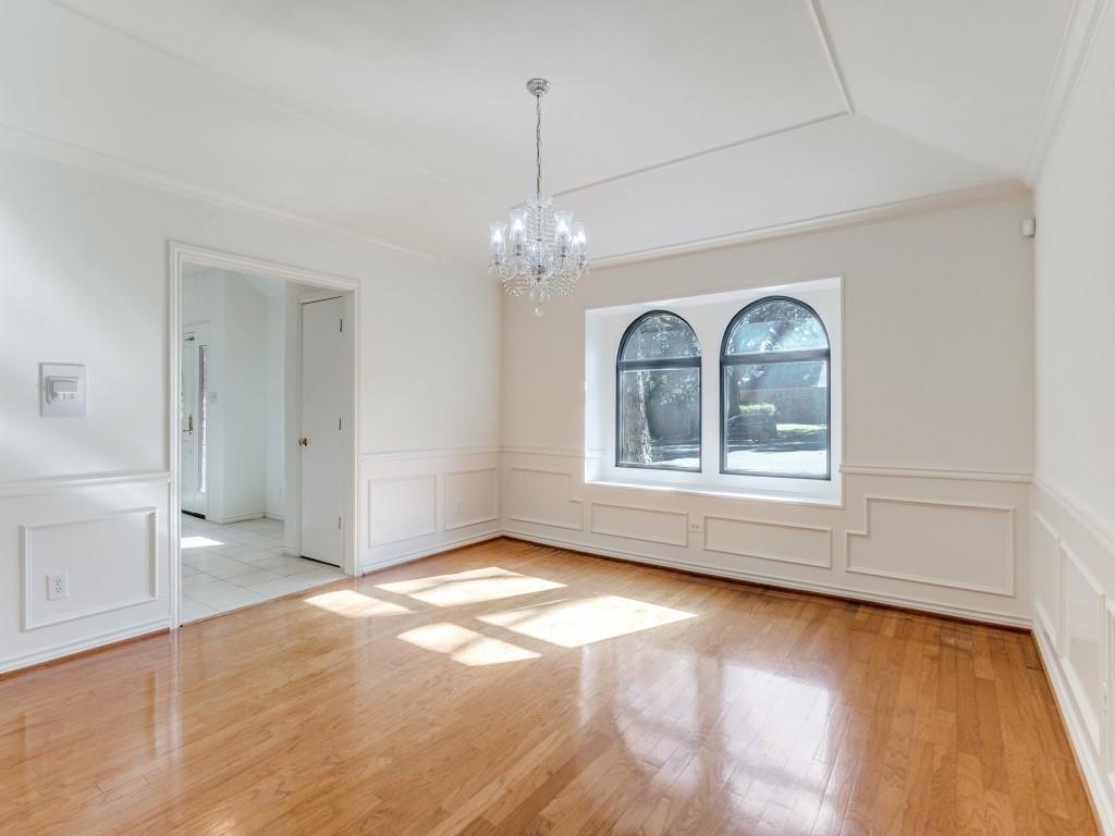 Williamsburg At Preston - Residential