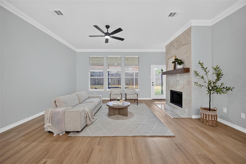2440 Ranchview Drive