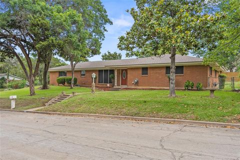 4325 Shady Glen Drive Waco TX 76708