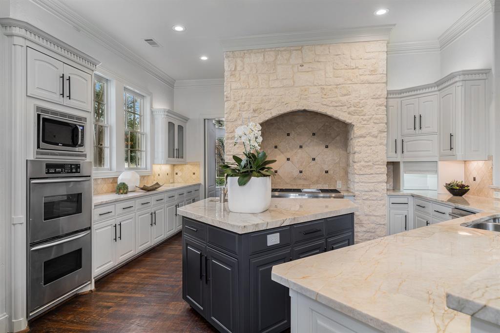 Waggoner Place - Residential