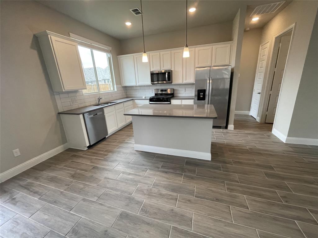 BEL AIR VILLAGE PHASE 1 - Residential Lease