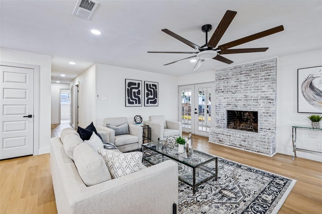 5445 Enderly Place