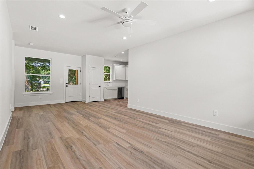 516 Florence