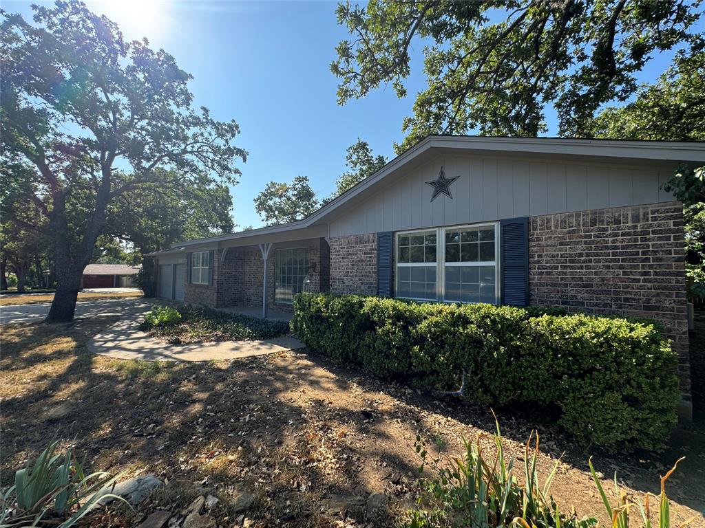 Crestwood - Residential