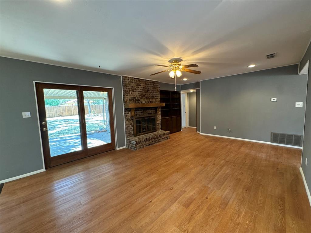 Crestwood - Residential