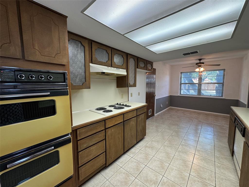 Crestwood - Residential