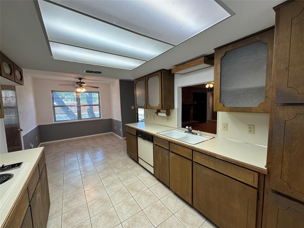 Crestwood - Residential