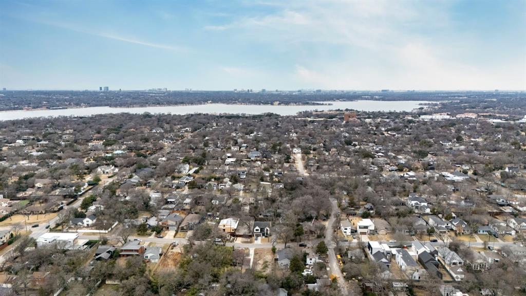 8642 San Leandro Drive