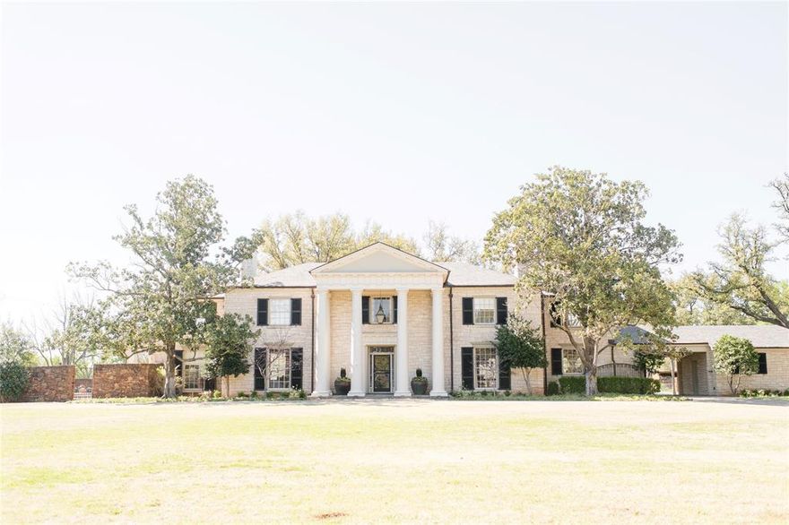 A beautifully renovated and maintained home on 4.724 acres in the heart of the Country Club. Custom stone and iron fencing surround the property. This stately home features 3 bedrooms in the main house, all with en suite private baths. Master suite includes private sitting area. Gourmet kitchen with Sub-zero refrigerator, quartz countertops, and butler's pantry. The grounds include a pool house with kitchen, his and her baths and bedroom. A charming guest cottage as well as a 4-car garage with full bath!