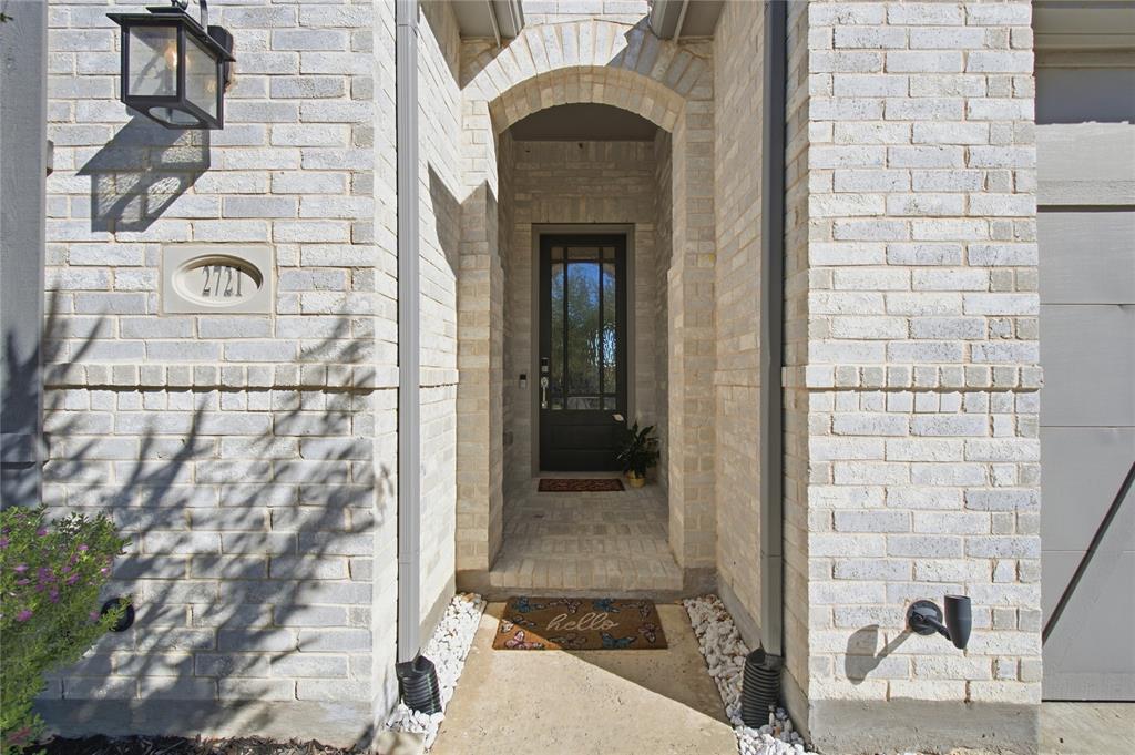 2721 Saltwood Court