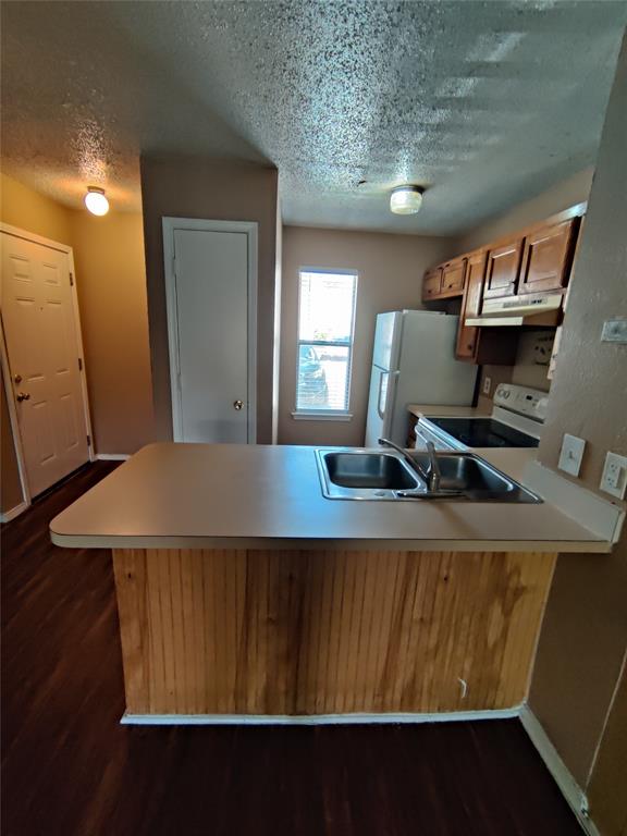 Country Bend - Residential Lease