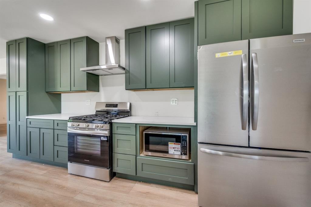 Bronx Park - Residential