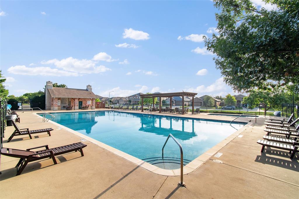 Twin Mills Add - Residential