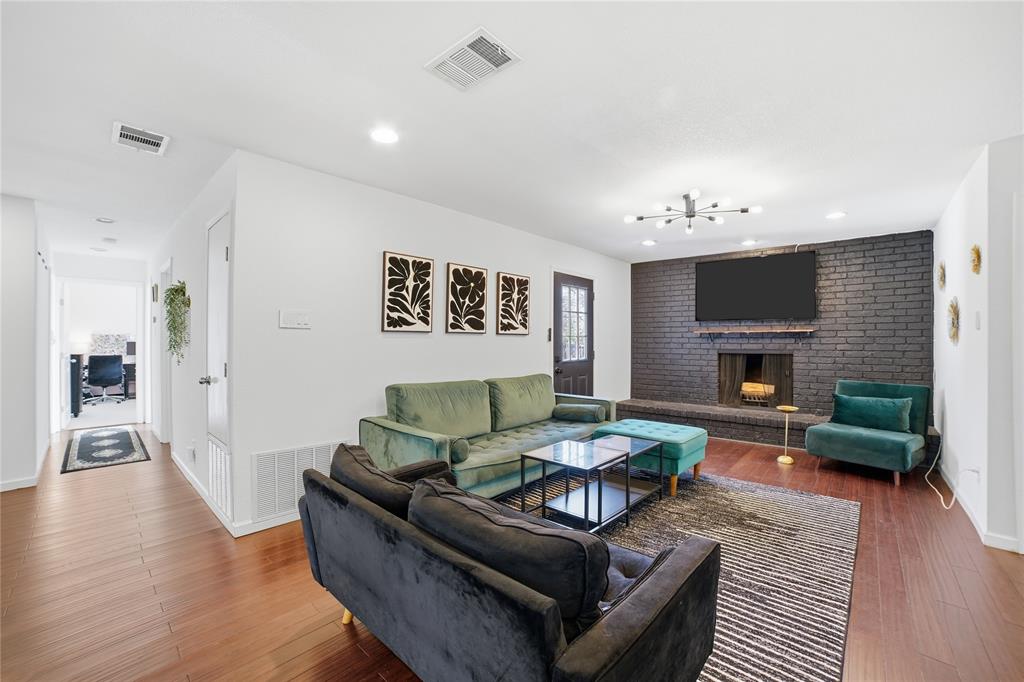 8142 Clear Springs Road