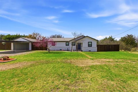 4933 Lewis Avenue Midlothian TX 76065