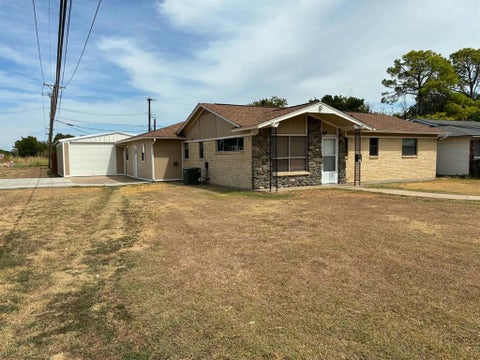 Photo of 3701 Bluebell Drive, Everman, TX 76140 (MLS # 21394890)