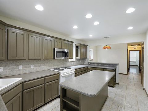 Tiny photo for 2824 Dyer Street, University Park, TX 75205 (MLS # 21157758)