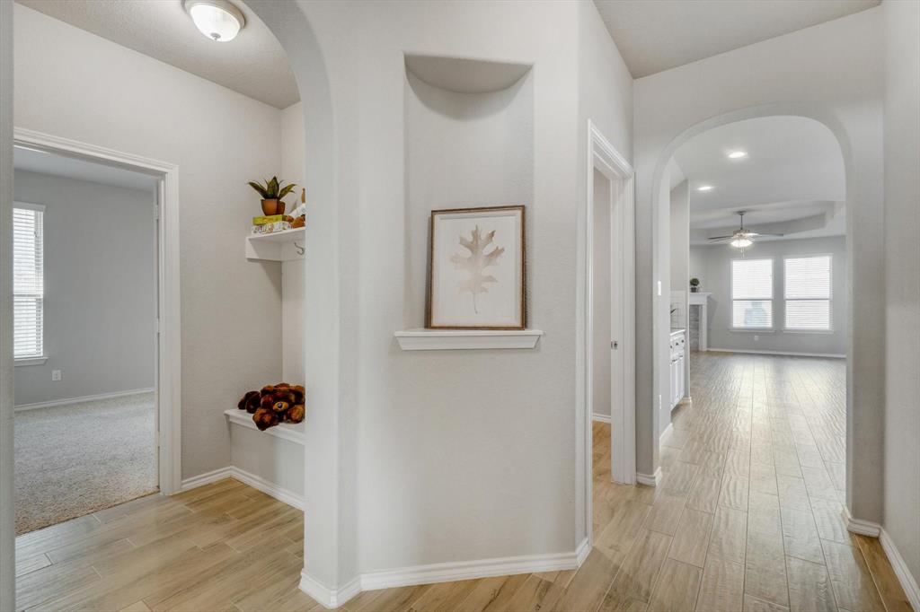 821 Meadows Drive