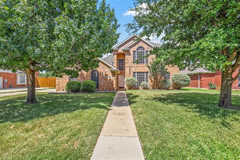 A home in Burleson