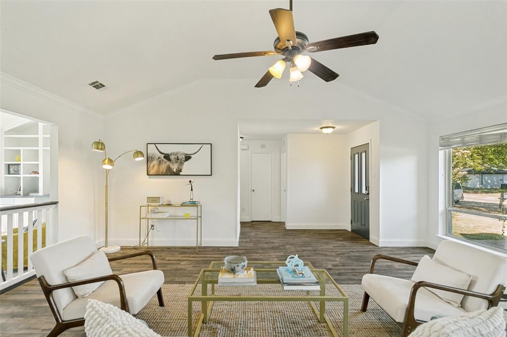 1200 Colmar Drive