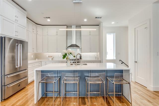 Deere Park - Residential Lease