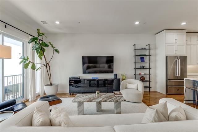 Deere Park - Residential Lease