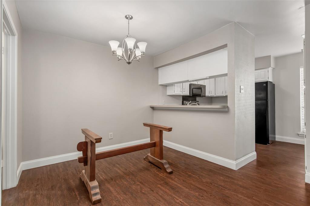 Richardson Crossing Condo - Residential