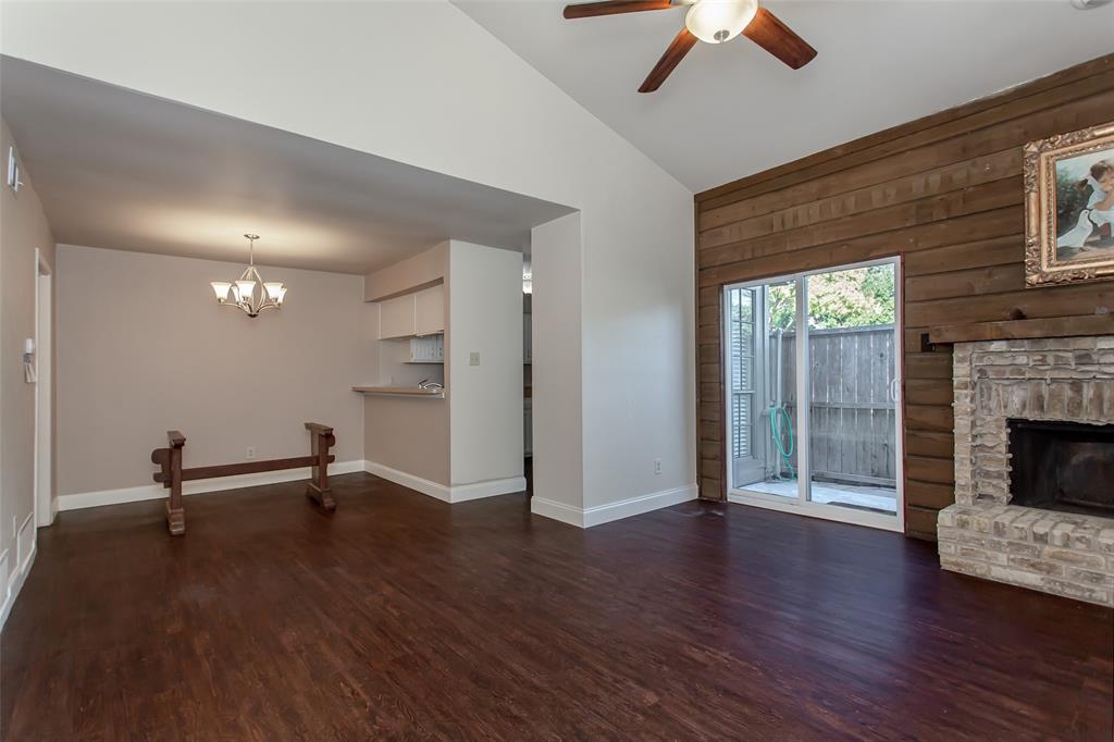 Richardson Crossing Condo - Residential