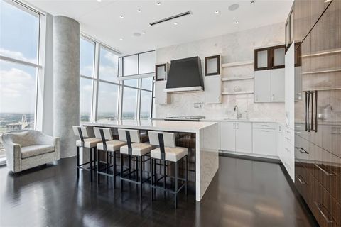 Tiny photo for 1918 Olive Street #4202, Dallas, TX 75201 (MLS # 21086233)