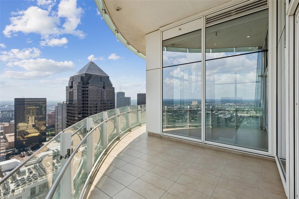 Museum Tower - Residential