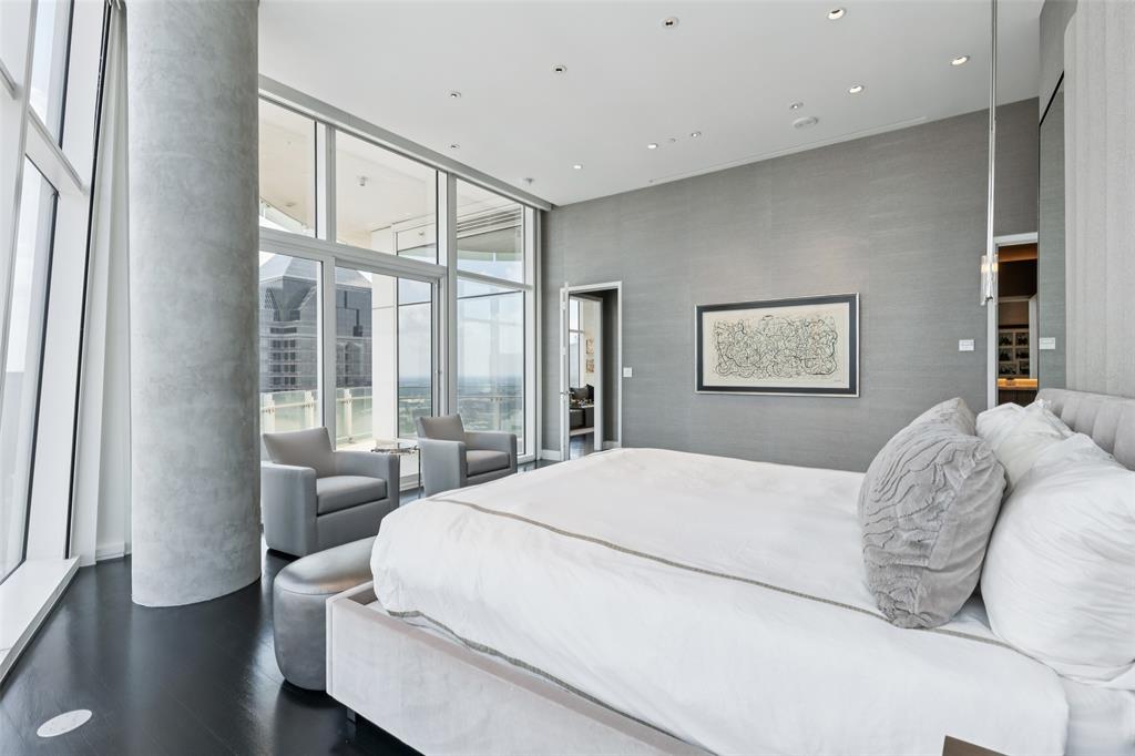 Museum Tower - Residential