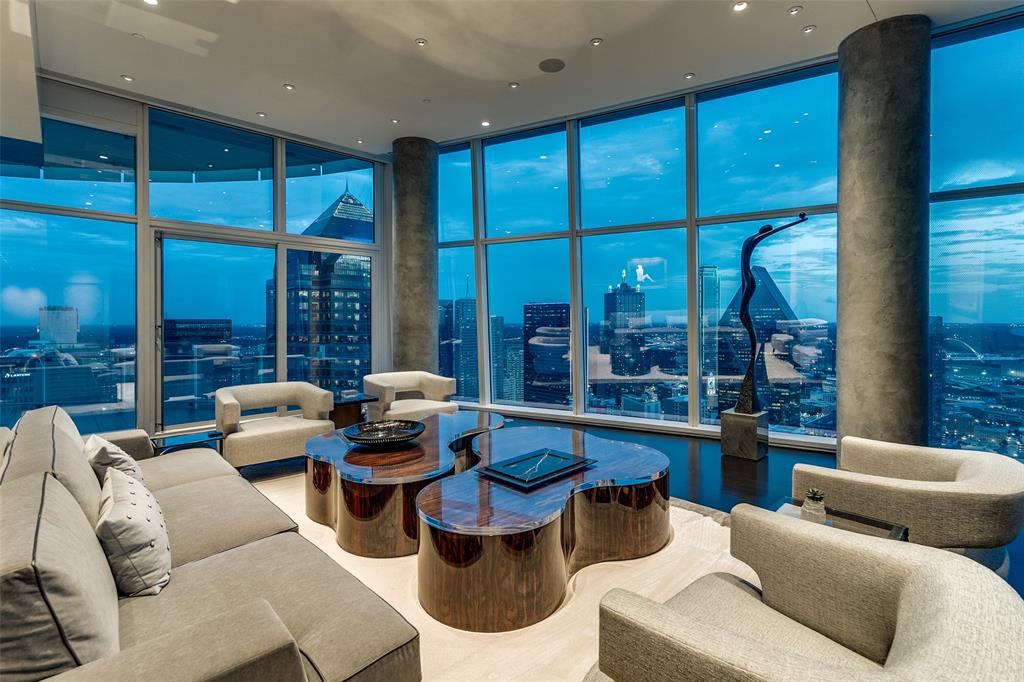 1918 Olive Street 4202