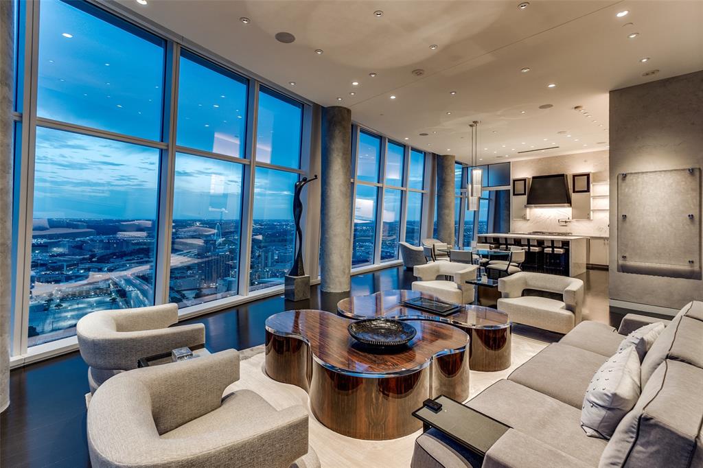 Museum Tower - Residential