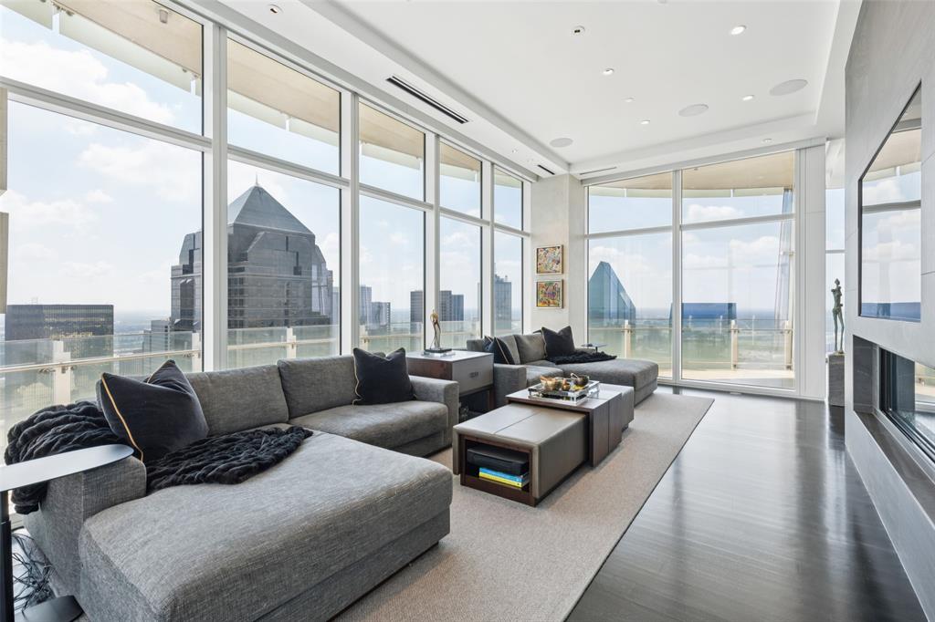 Museum Tower - Residential