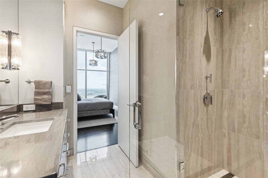 Museum Tower - Residential