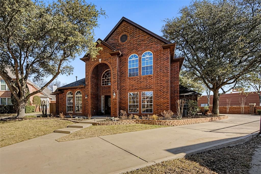 Photo of 4245 Fairway Crossing Drive, Fort Worth, TX 76137 (MLS # 21182400)