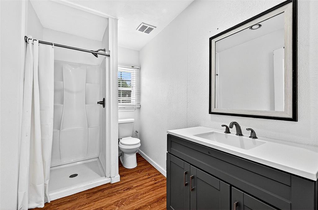 Simmons Shores - Residential